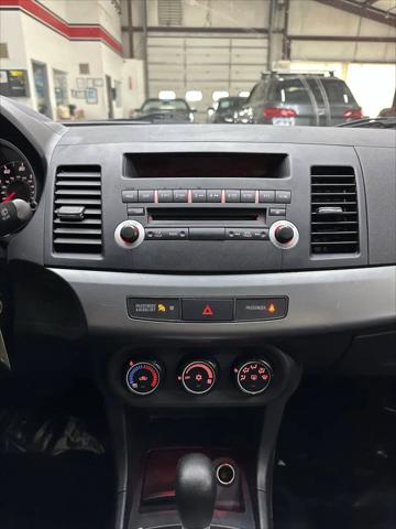 2011 Mitsubishi Lancer Sportback ES
