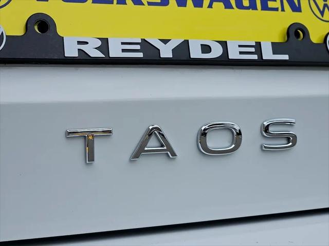 2026 Volkswagen Taos SE