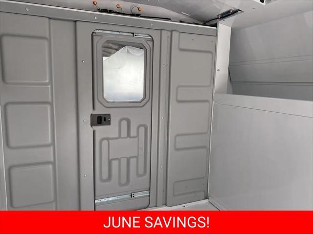 2025 Chevrolet Express Cutaway Work Van