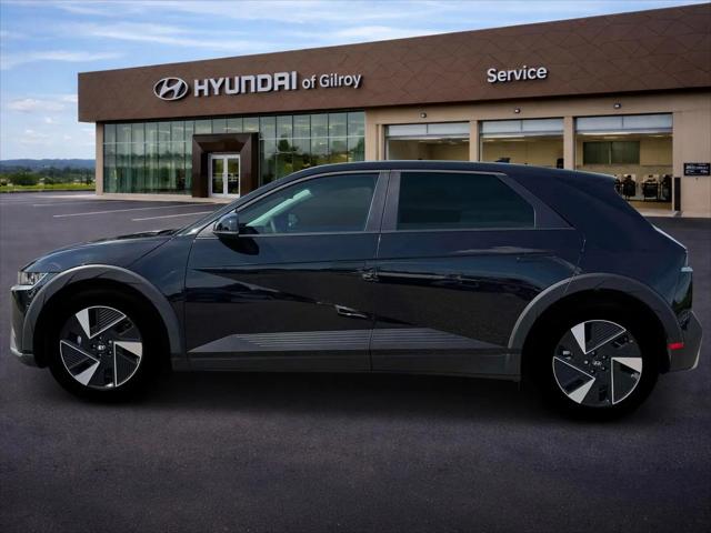 2025 Hyundai IONIQ 5 SE Standard Range