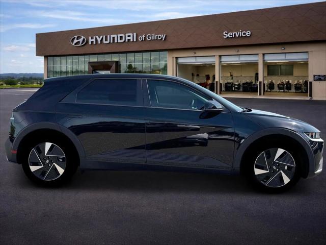 2025 Hyundai IONIQ 5 SE Standard Range