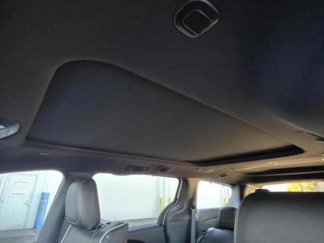 2026 Chrysler Pacifica Limited AWD