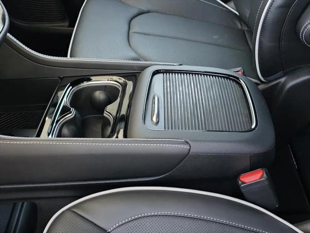 2026 Chrysler Pacifica Limited AWD