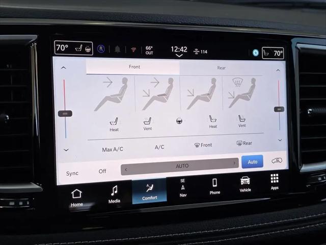 2026 Chrysler Pacifica Limited AWD