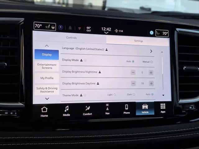 2026 Chrysler Pacifica Limited AWD