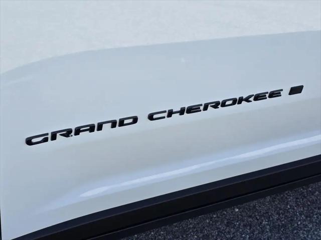 2025 Jeep Grand Cherokee Altitude X 4x4