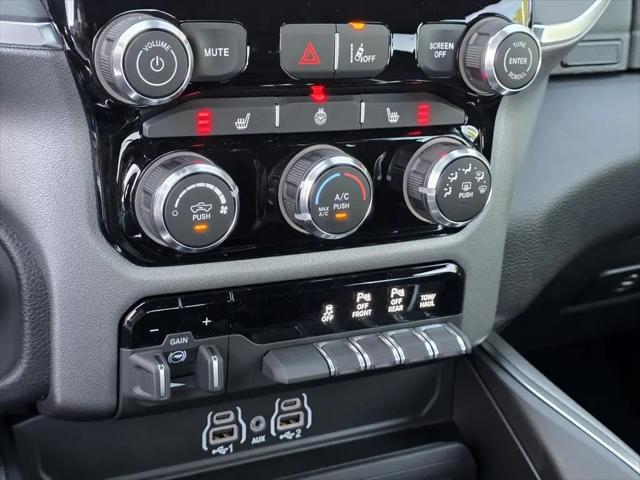 2026 Ram 1500 Big Horn Crew Cab 4x4 5'7" Box