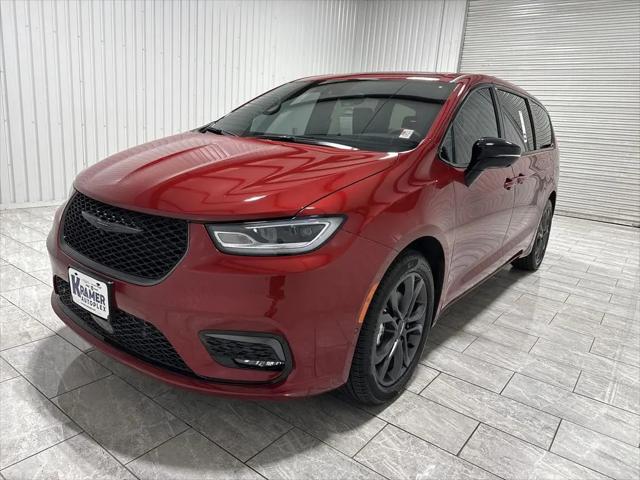 2026 Chrysler Pacifica Select for sale in Livingston, TX