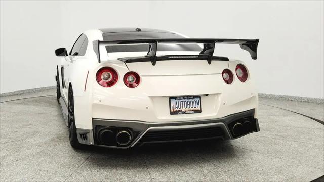2017 Nissan GT-R Premium
