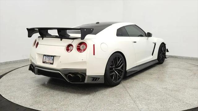 2017 Nissan GT-R Premium