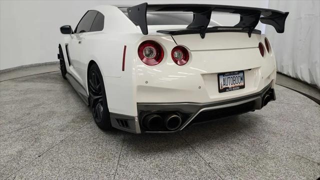2017 Nissan GT-R Premium