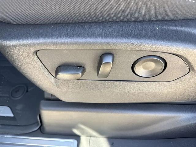2026 GMC Sierra 1500 Double Cab, Standard Bed, SLE, 4WD