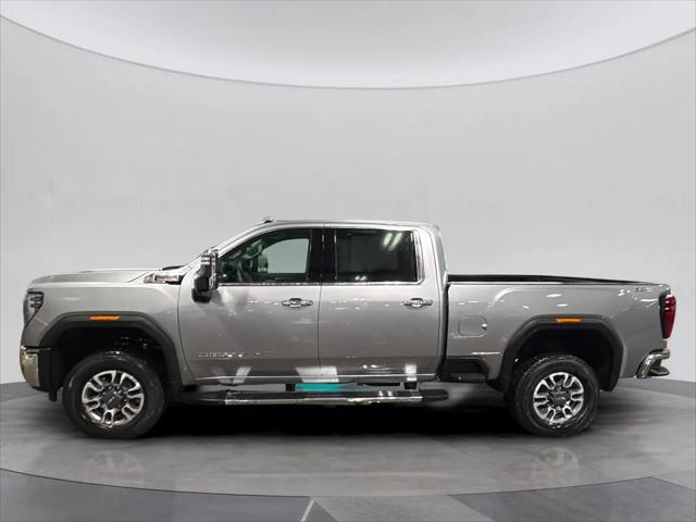 2026 GMC Sierra 2500HD Crew Cab, Standard Bed, SLT, 4WD