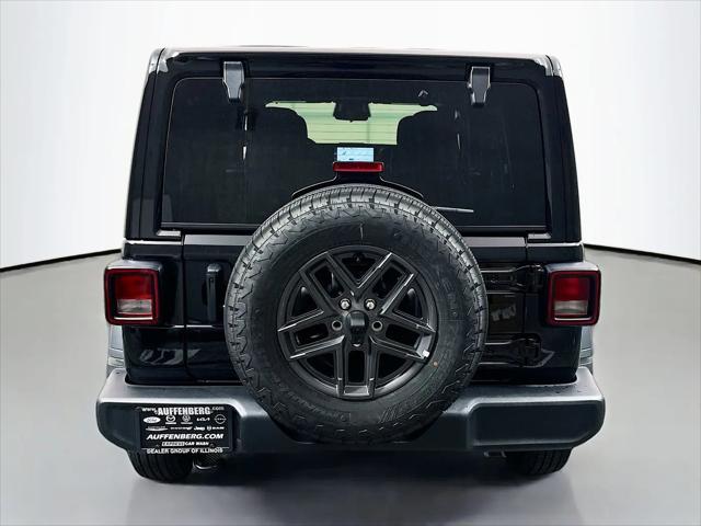 2025 Jeep Wrangler 4-Door Summit 4x4
