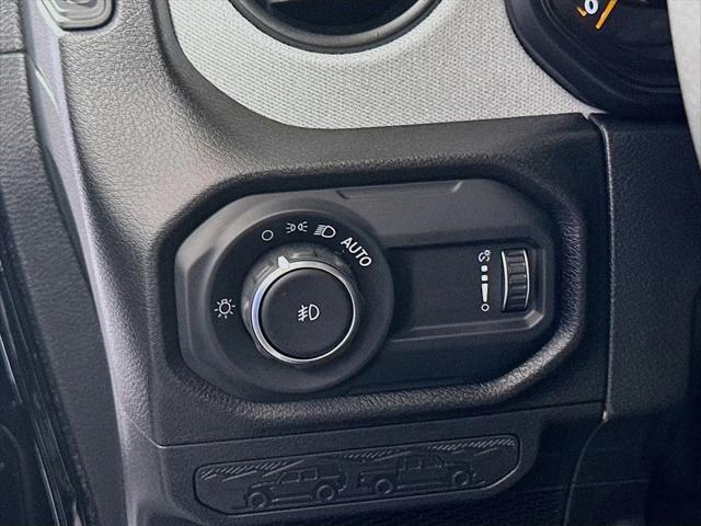 2025 Jeep Wrangler 4-Door Summit 4x4
