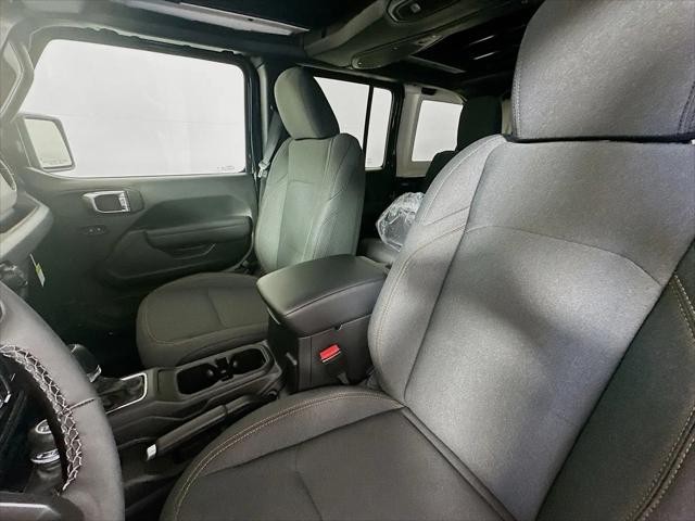 2025 Jeep Wrangler 4-Door Summit 4x4