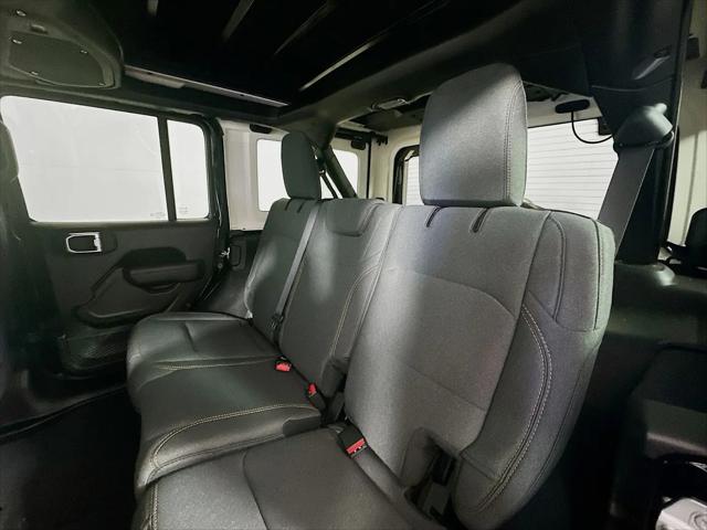 2025 Jeep Wrangler 4-Door Summit 4x4