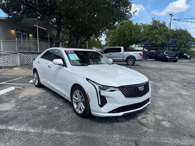 2023 Cadillac CT4 Luxury