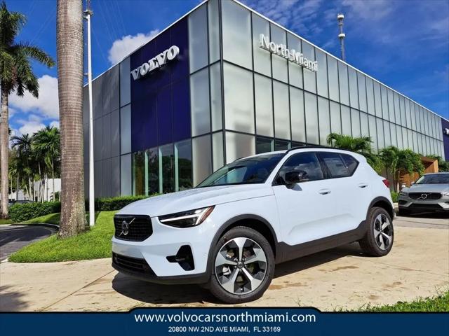 2026 Volvo XC40 Plus, B5 AWD Gas mild hybrid, Dark for sale in Miami, FL