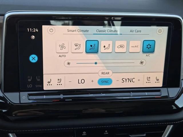 2026 Volkswagen Atlas SE with Technology