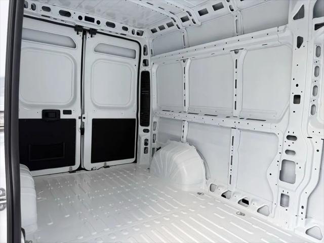 2026 Ram ProMaster 2500 Cargo Van Tradesman High Roof 159" WB w/Pass Seat