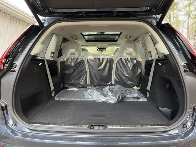 2026 Volvo XC90 Ultra, B6 AWD Gas (mild hybrid), Gasoline, Bright, 7 Seats