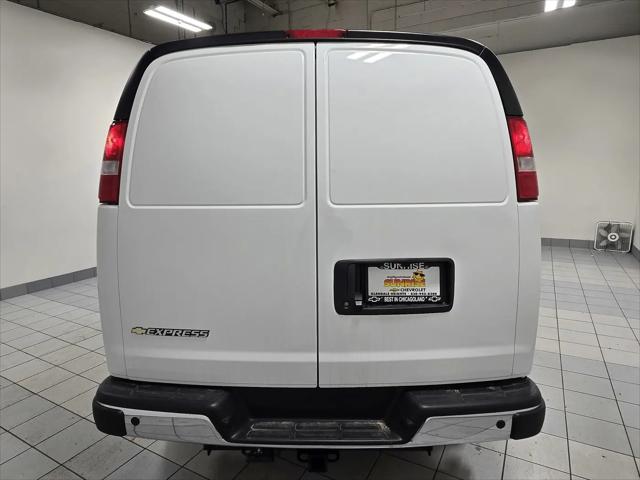 2025 Chevrolet Express Cargo Van RWD 2500 Regular Wheelbase WT