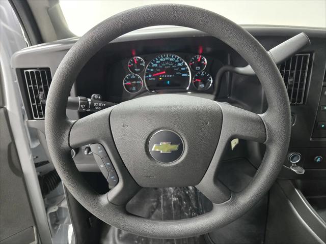 2025 Chevrolet Express Cargo Van RWD 2500 Regular Wheelbase WT