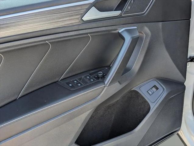2022 Volkswagen Tiguan 2.0T SEL R-Line