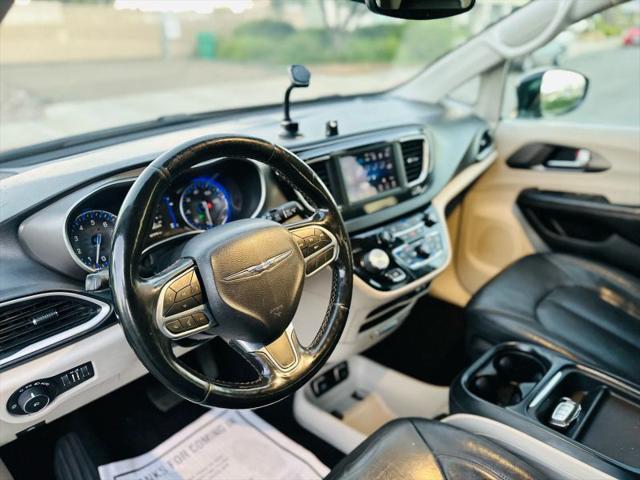 2020 Chrysler Pacifica Touring L