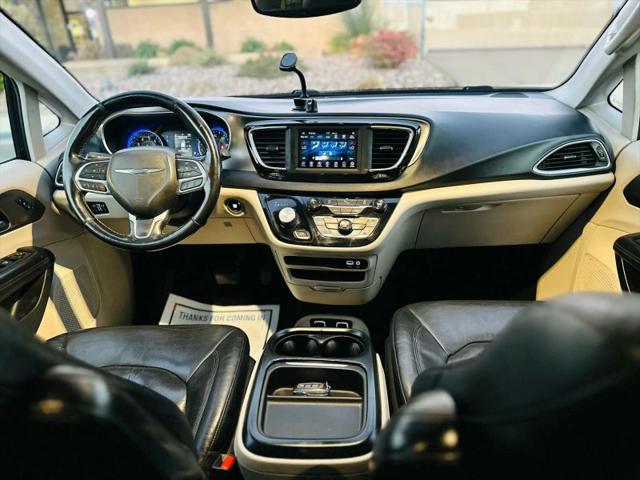 2020 Chrysler Pacifica Touring L