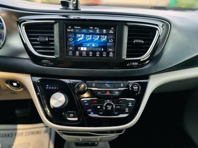 2020 Chrysler Pacifica Touring L