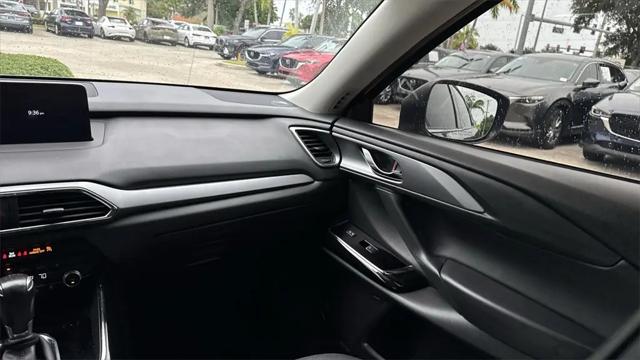 2022 Mazda CX-9 Touring Plus