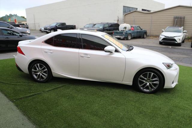 2020 Lexus IS 300 300 F Sport