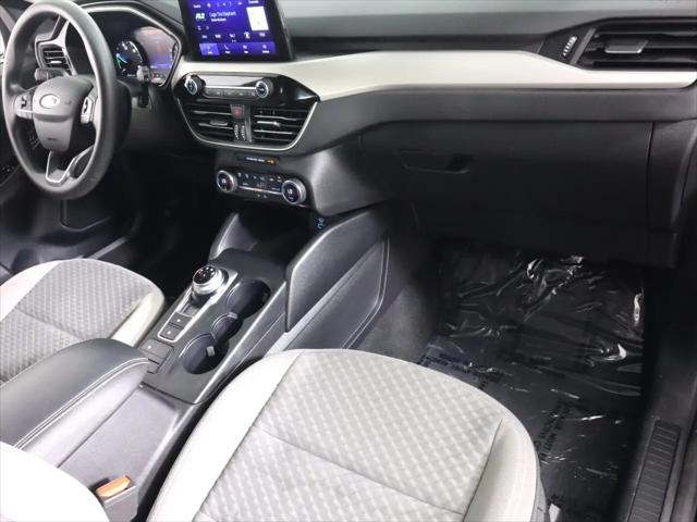 2021 Ford Escape SE Hybrid