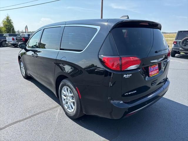 2026 Chrysler Voyager LX