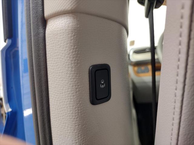 2025 Volkswagen ID. Buzz 1st Edition with 4MOTION