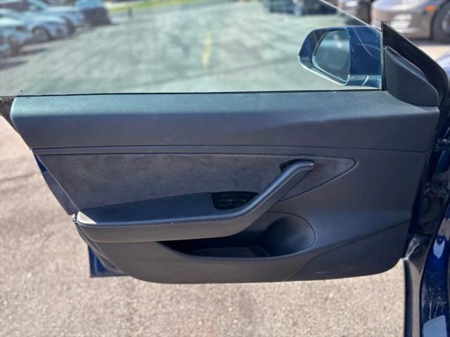 2019 Tesla Model 3 Standard Range Plus