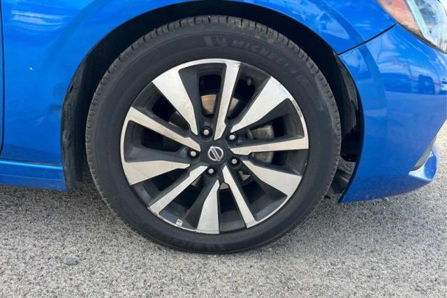 2023 Nissan Sentra SV Xtronic CVT