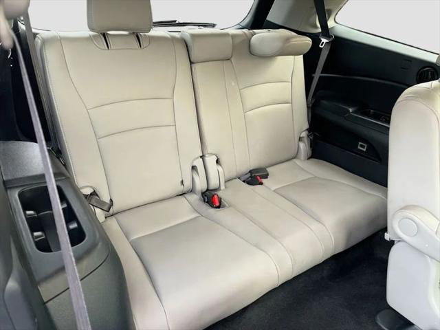 2021 Honda Pilot AWD Touring 7 Passenger