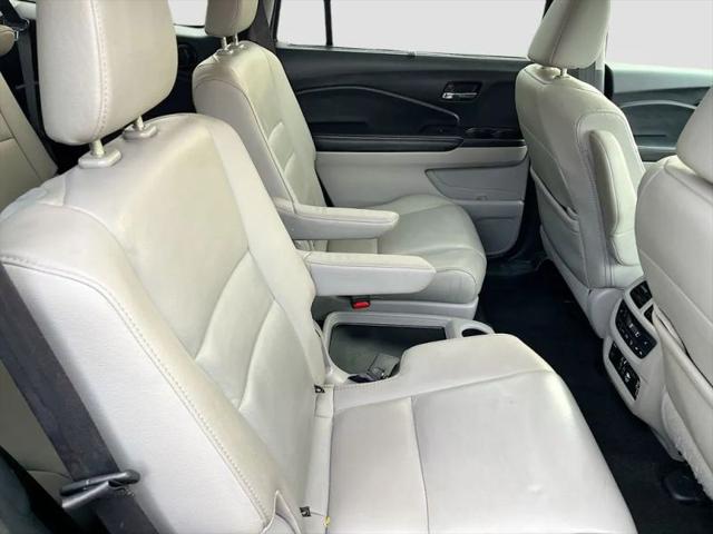 2021 Honda Pilot AWD Touring 7 Passenger