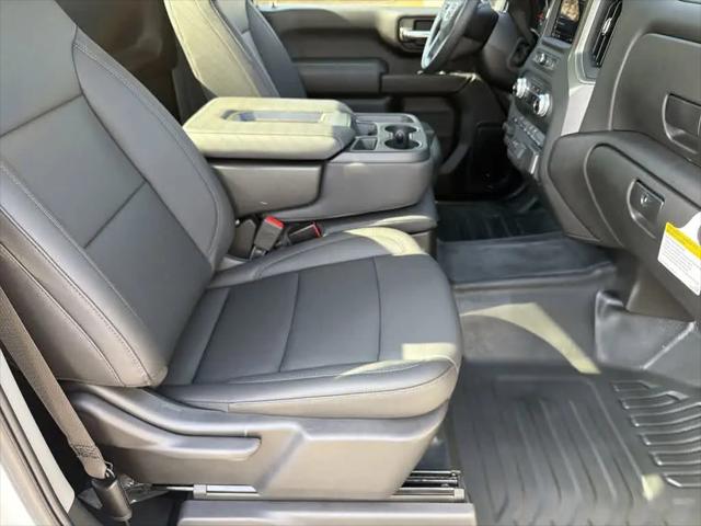 2025 GMC Sierra 2500HD 2WD Regular Cab Long Bed Pro