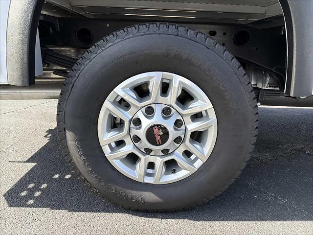 2025 GMC Sierra 2500HD 2WD Regular Cab Long Bed Pro