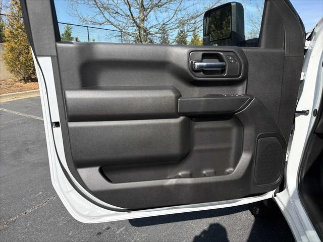 2025 GMC Sierra 2500HD 2WD Regular Cab Long Bed Pro