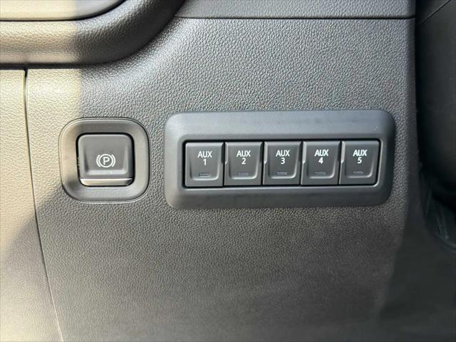 2025 GMC Sierra 2500HD 2WD Regular Cab Long Bed Pro