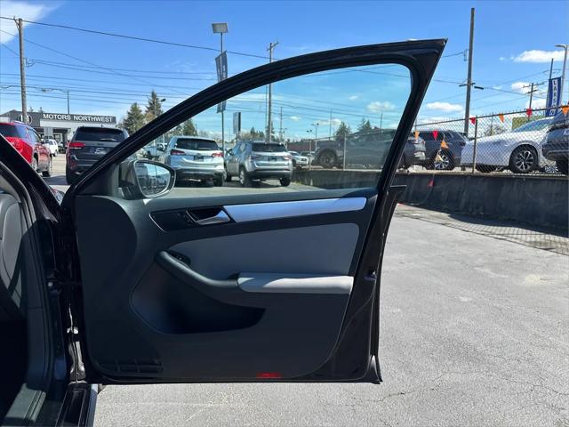 2014 Volkswagen Jetta SEL Premium