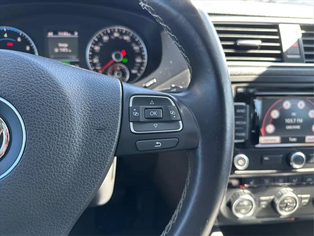 2014 Volkswagen Jetta SEL Premium