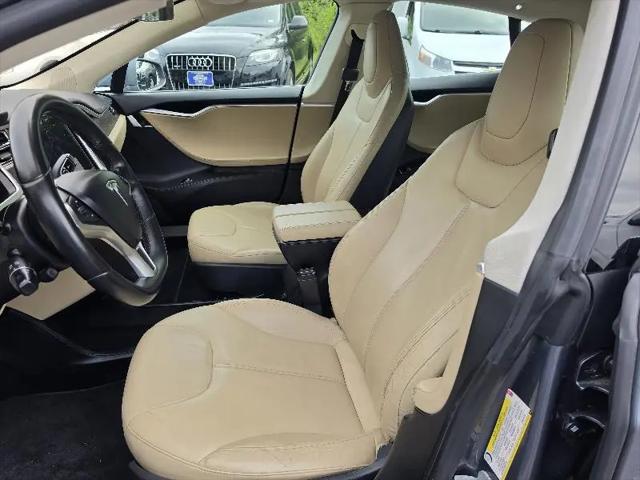 2013 Tesla Model S 4dr Sdn