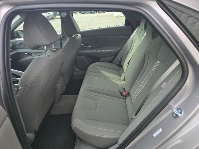 2025 Hyundai Elantra Hybrid SEL Sport