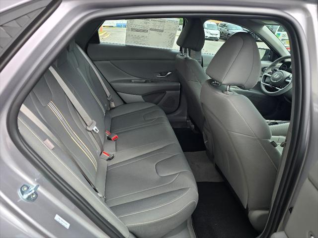 2025 Hyundai Elantra Hybrid SEL Sport